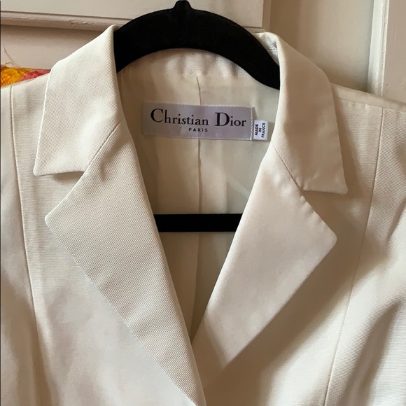 Power coat! - Picture 2 of 4